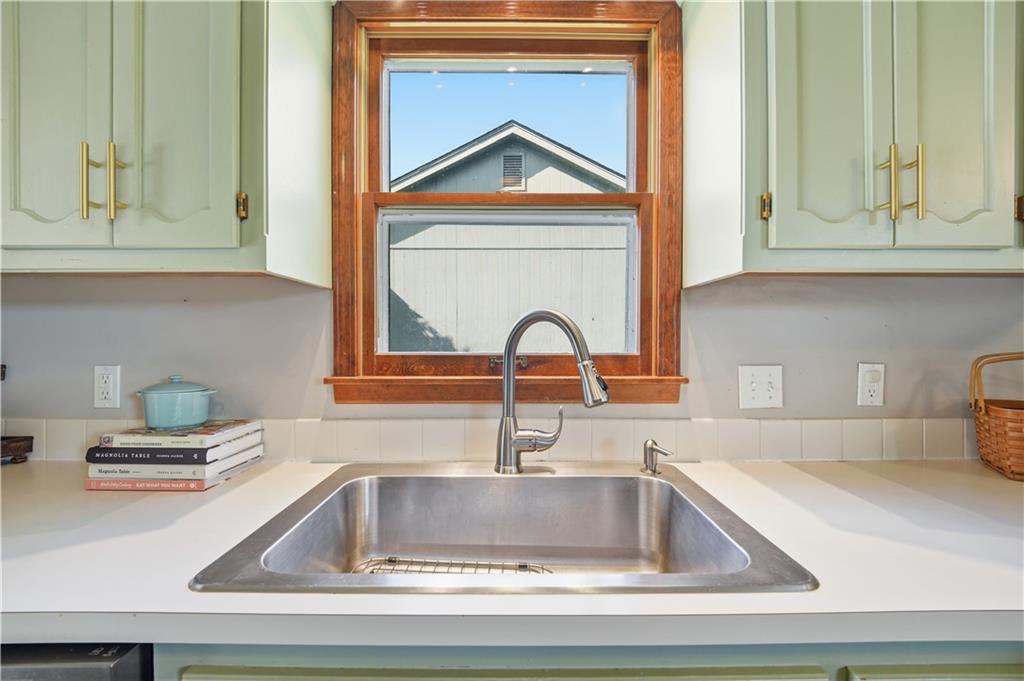 6821 T Gabbert Drive Property Photo 13
