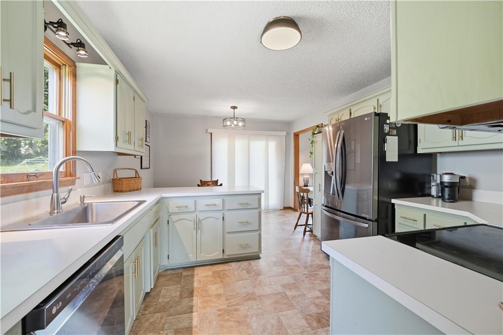 6821 T Gabbert Drive Property Photo 15