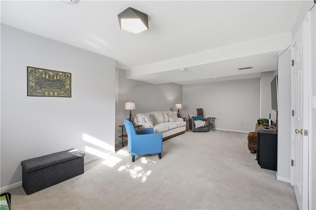 6821 T Gabbert Drive Property Photo 35