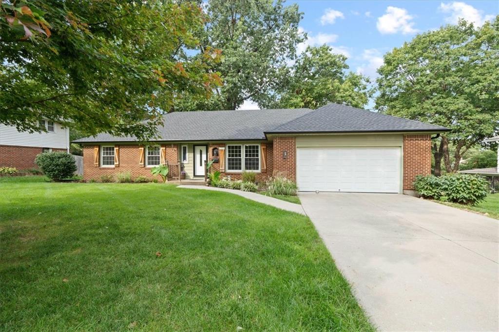 10616 Oak Street Property Photo 37