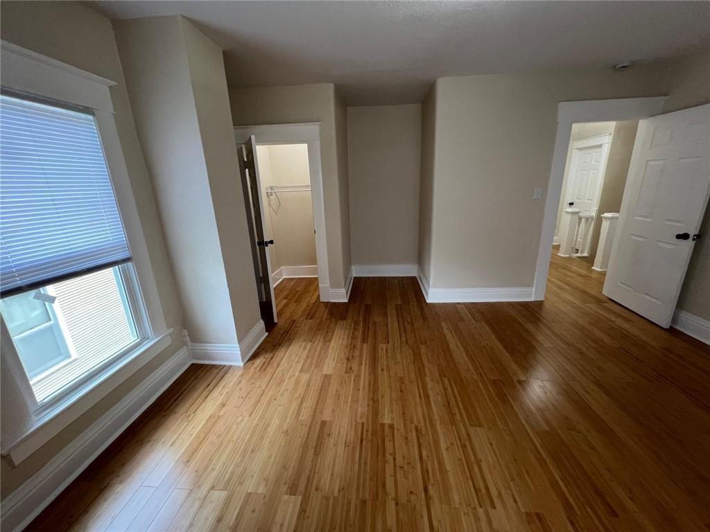 2722 Seneca Street Property Photo 17