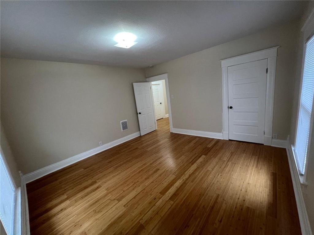 2722 Seneca Street Property Photo 19