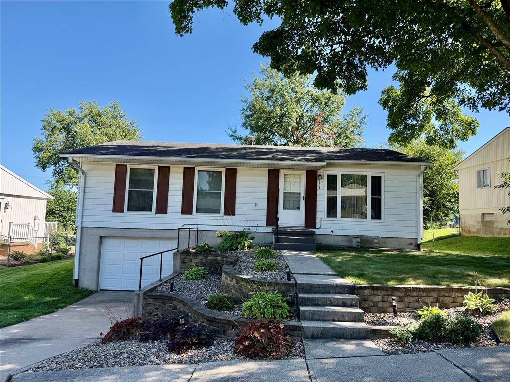 2403 College Lane Property Photo 1