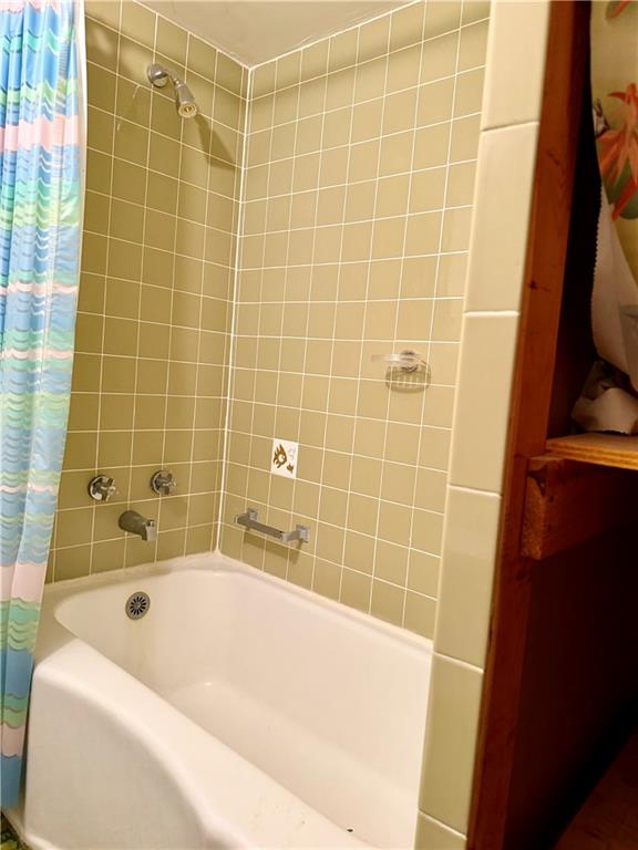 2403 College Lane Property Photo 12