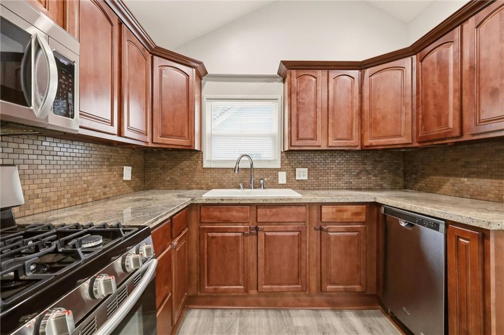 65 Dockside Drive Property Photo 10