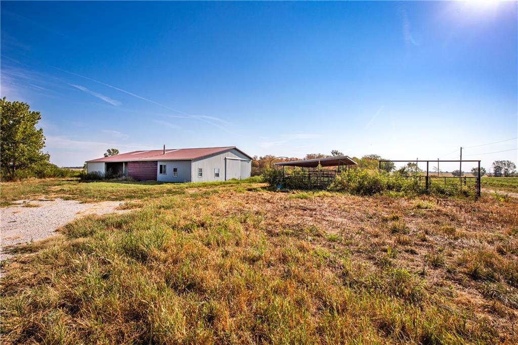 2243 Tomahawk Road Property Photo 2
