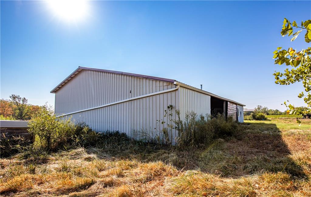2243 Tomahawk Road Property Photo 17