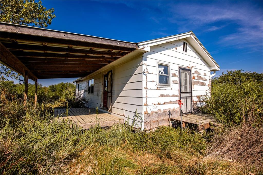 2243 Tomahawk Road Property Photo 19