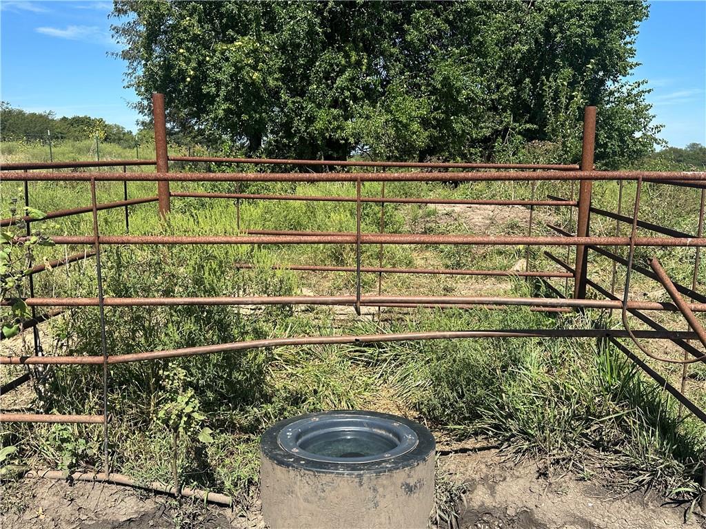 2 State Route D N/a Property Photo 12