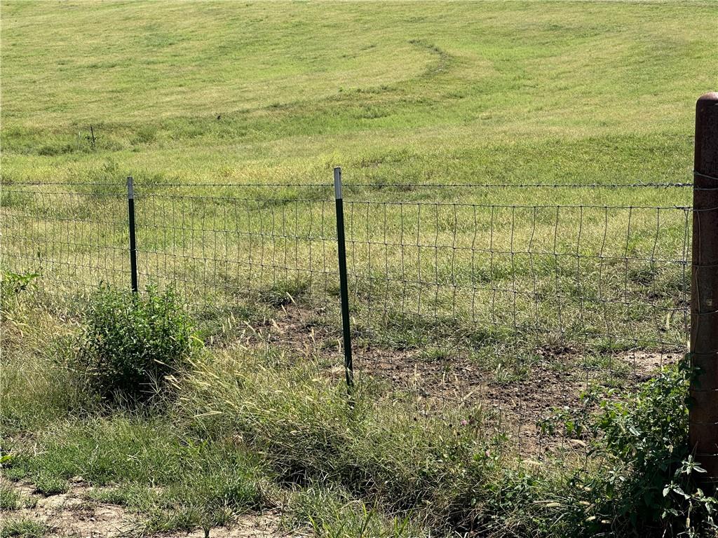4 State Route D N/a Property Photo 12