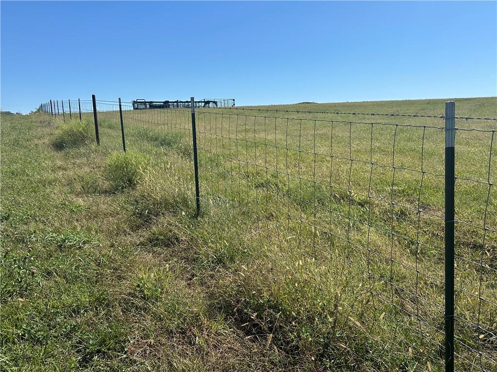 4 State Route D N/a Property Photo 13