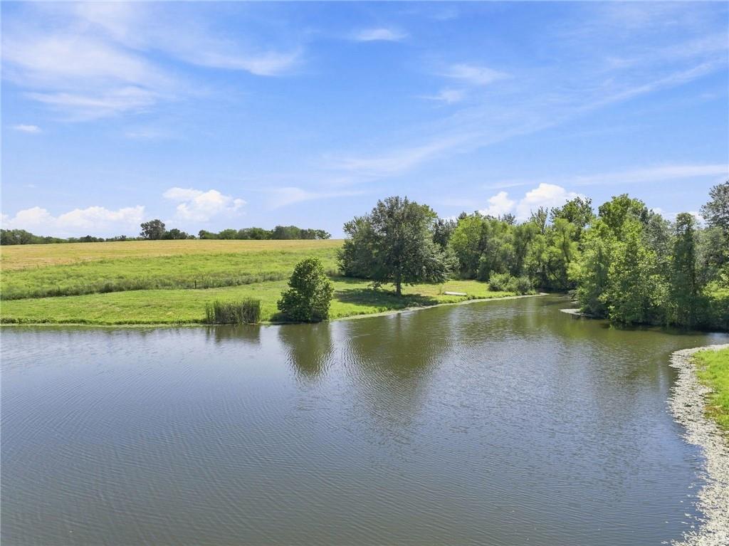 4 State Route D N/a Property Photo 32