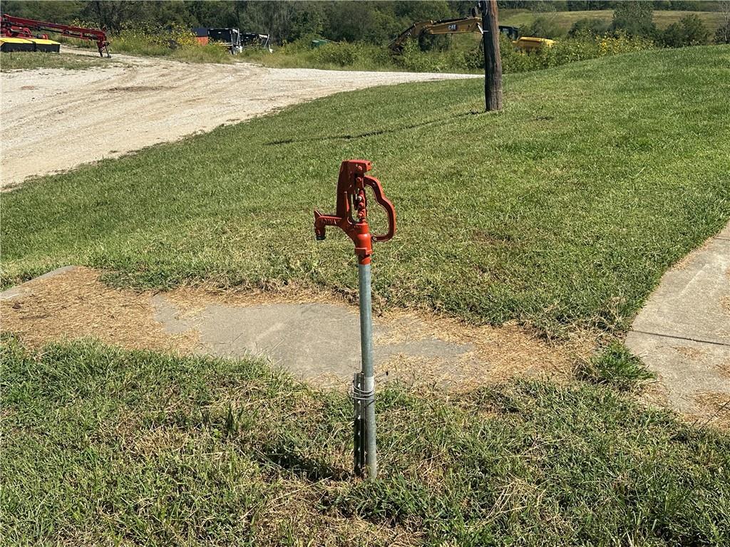 4 State Route D N/a Property Photo 36