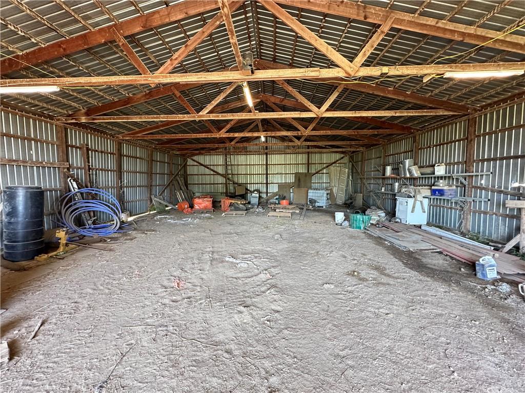 4 State Route D N/a Property Photo 61