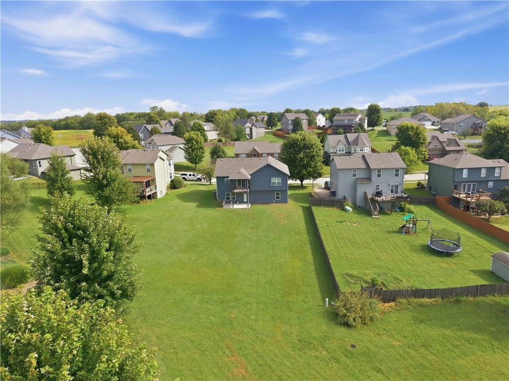 17904 Sunset Drive Property Photo 39