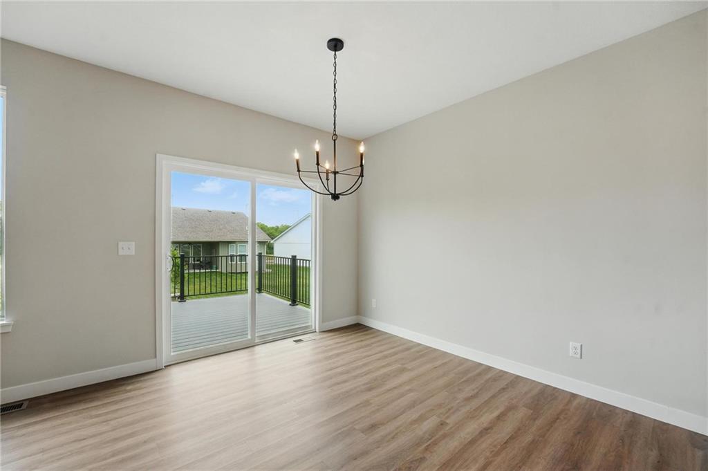 12606 S Parkwood Lane Property Photo 11