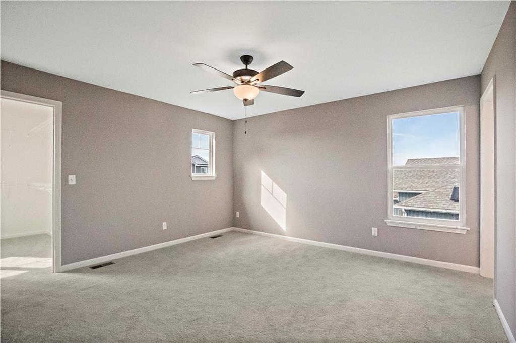 12608 S Parkwood Lane Property Photo 9