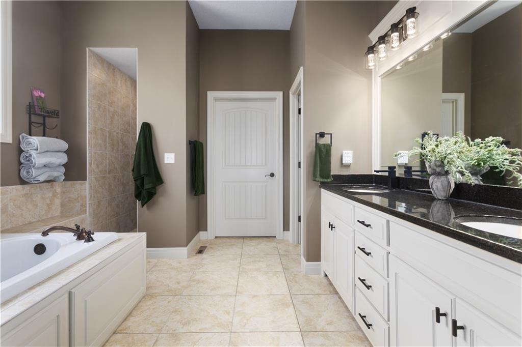 10992 S Parish Street Property Photo 22