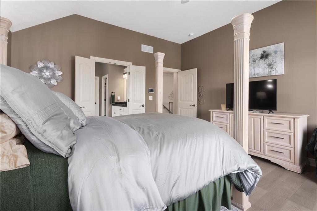 10992 S Parish Street Property Photo 24