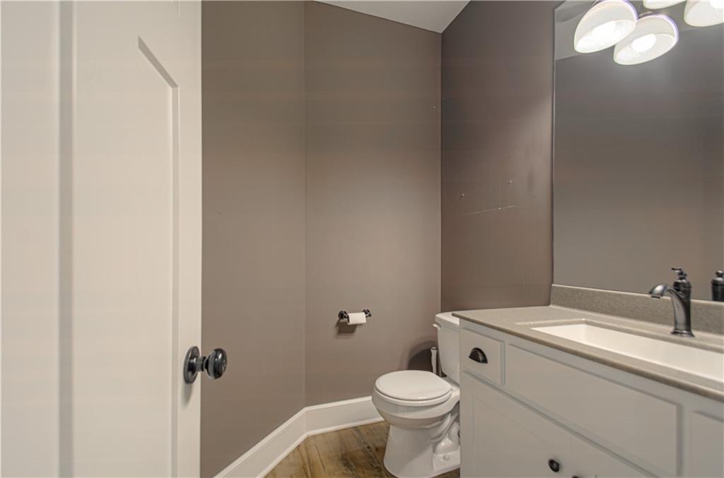 400 Yolanda Circle Property Photo 23