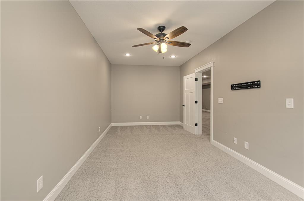 400 Yolanda Circle Property Photo 45