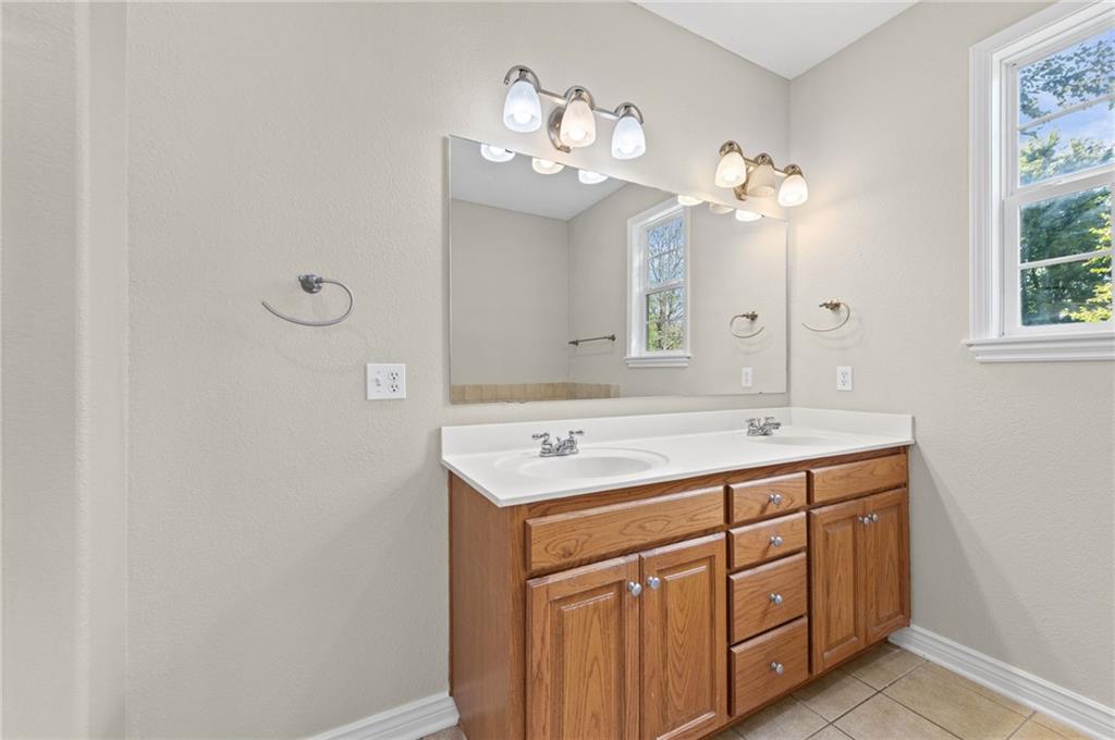 5213 Carson Drive Property Photo 24