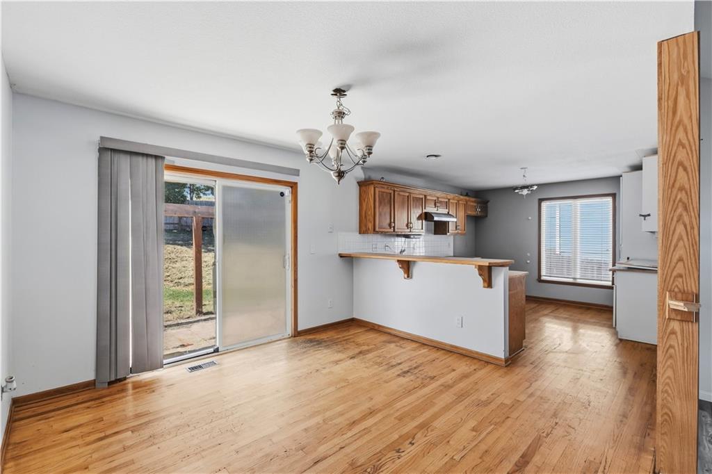 1604 S 105th Street Property Photo 5