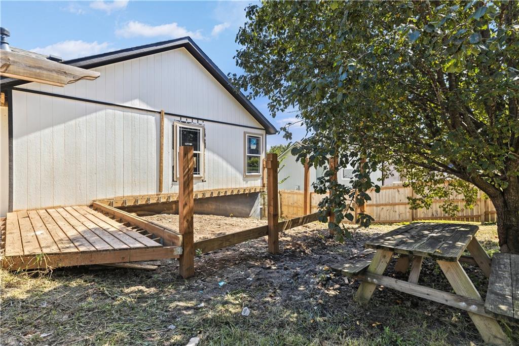 1604 S 105th Street Property Photo 21