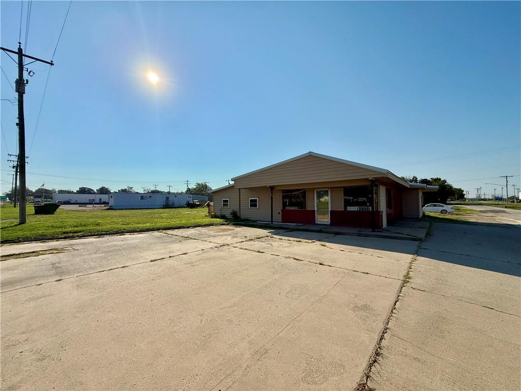 710 West Mary Street Property Photo 1