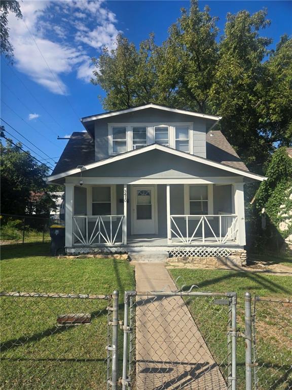 3410 E 45th Terrace Property Photo 1