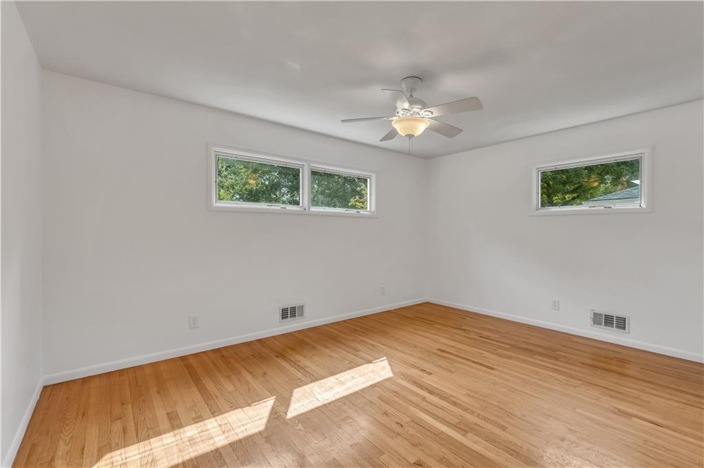 1339 Ward Parkway Property Photo 15
