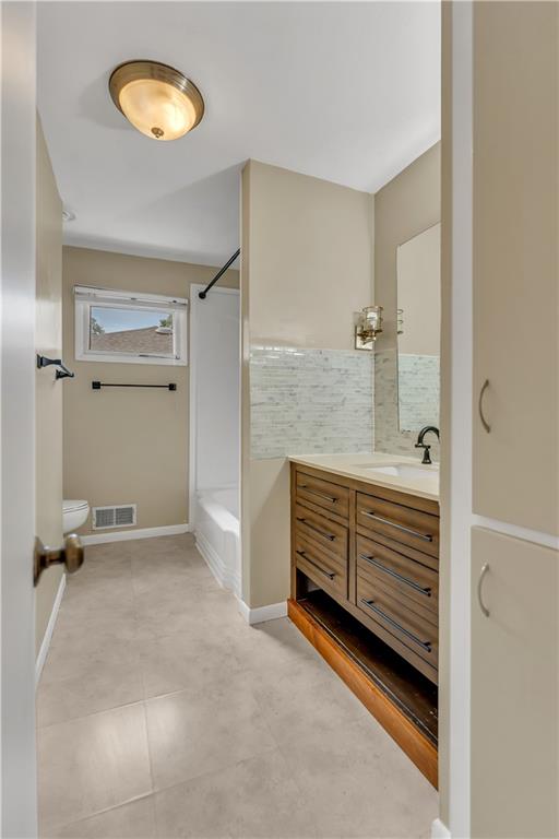 1339 Ward Parkway Property Photo 22
