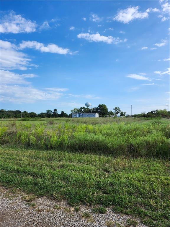18 Short Drive Property Photo