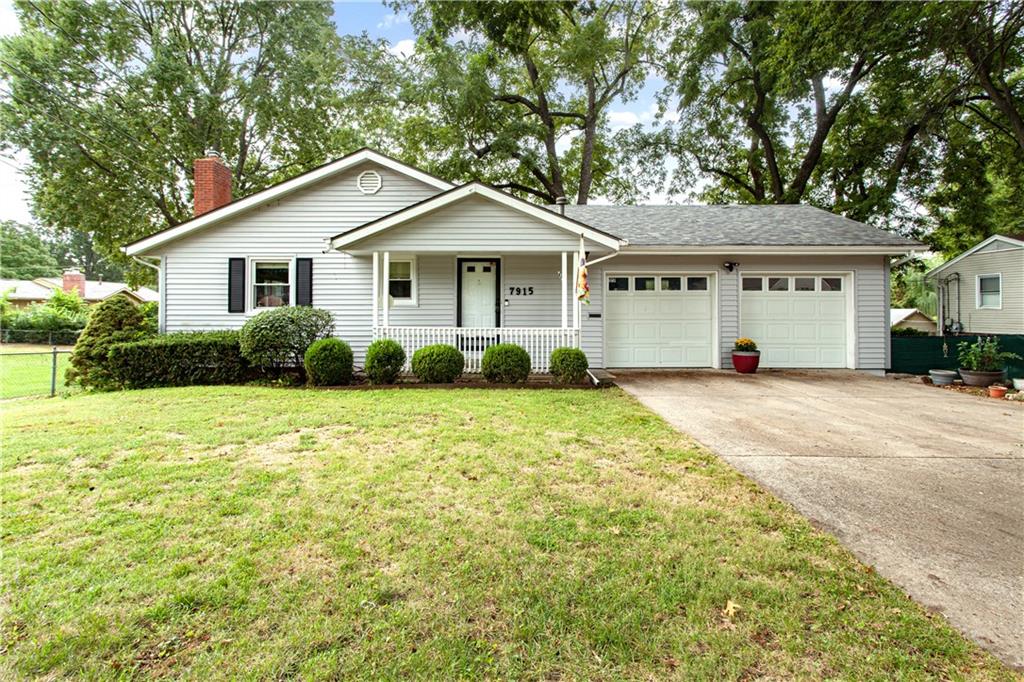 7915 W 77th Street Property Photo