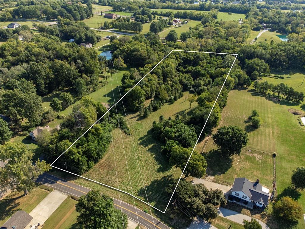 3623 S Rust Road Property Photo 2