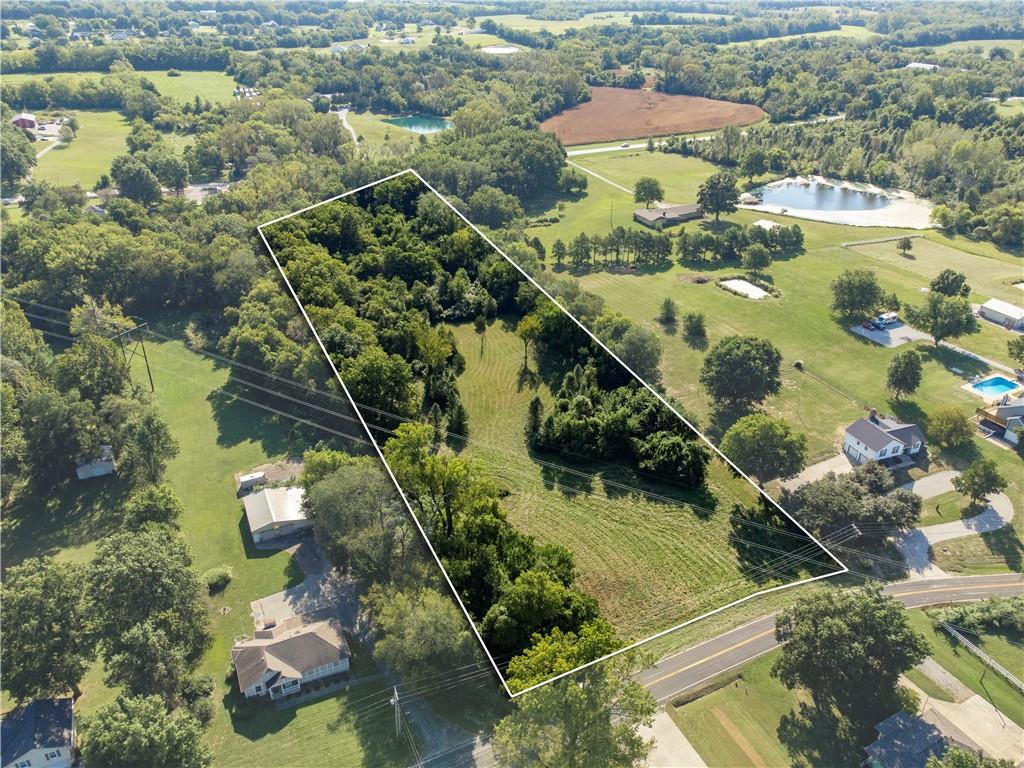 3623 S Rust Road Property Photo 3