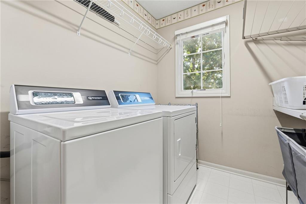 5320 W 160 Street Property Photo 20