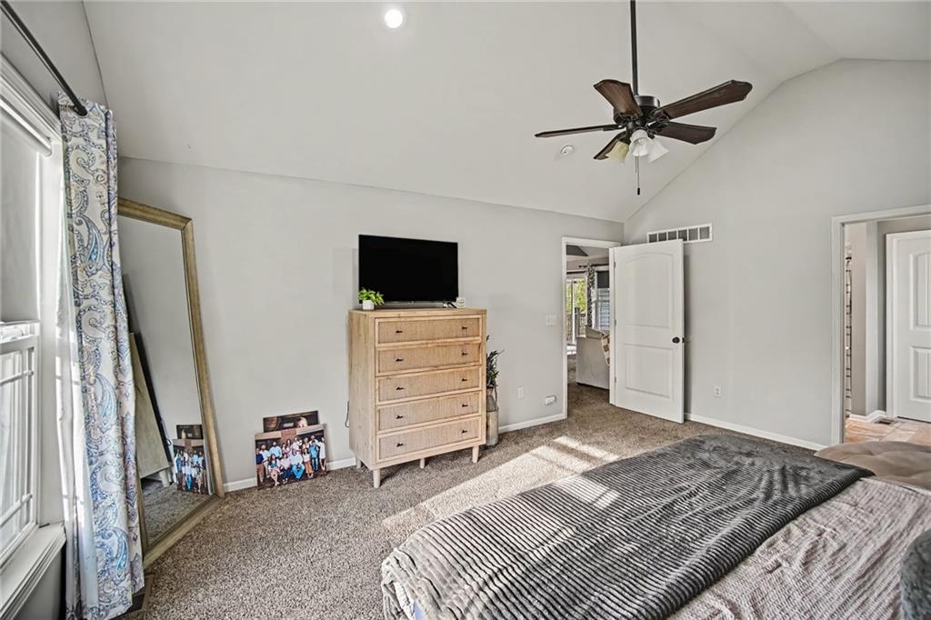 19224 Tomahawk Lane Property Photo 15