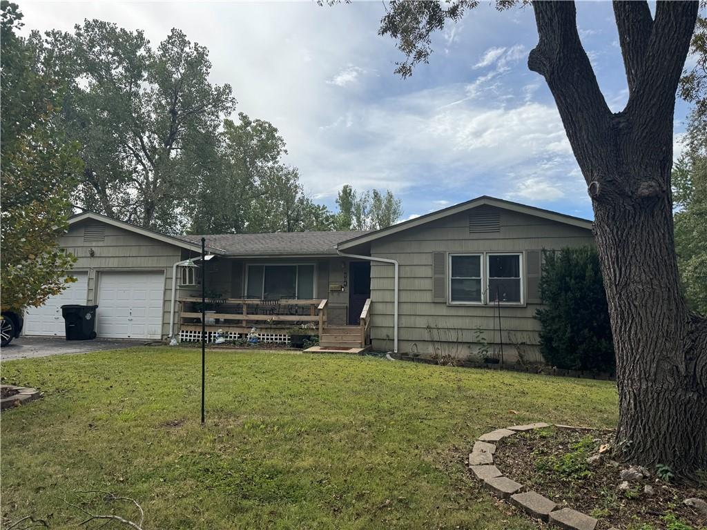 904 Jackson Street Property Photo 1
