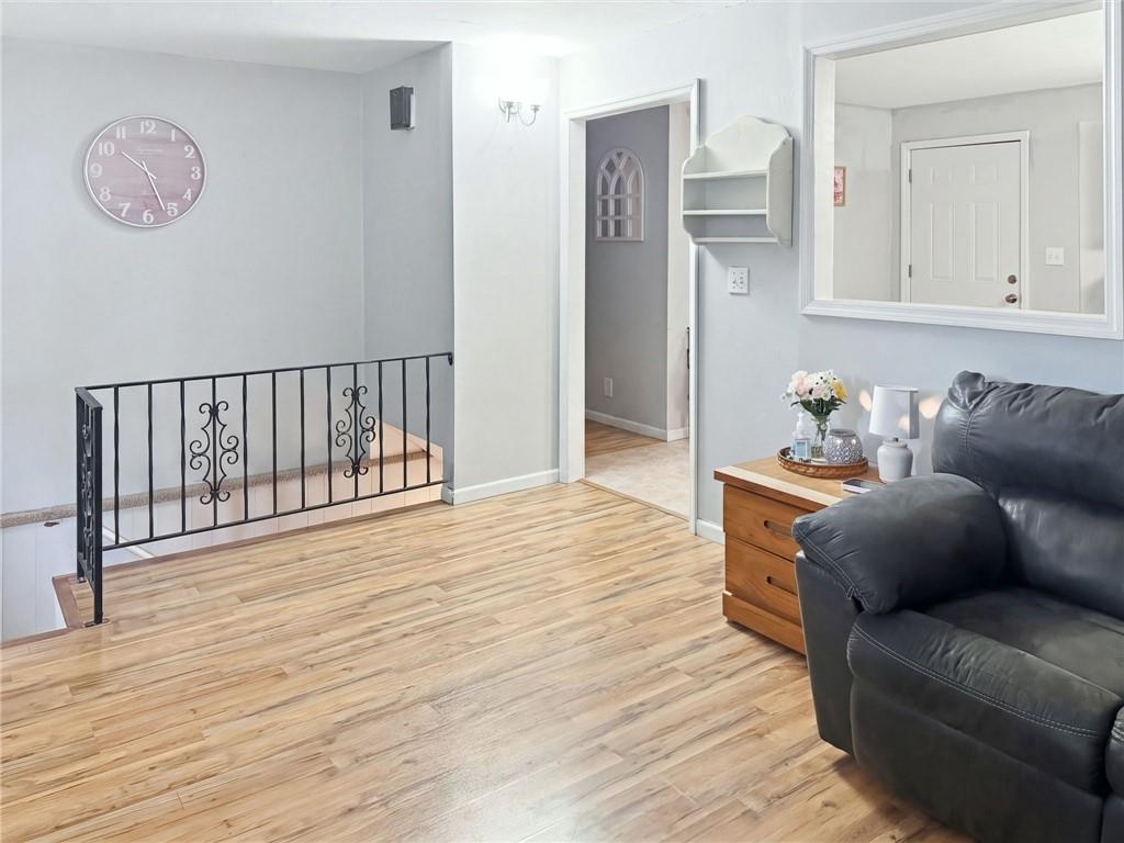 1301 Walnut Street Property Photo 4