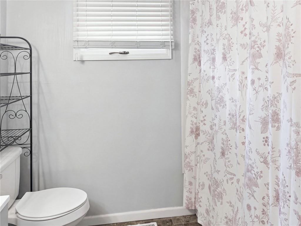 1301 Walnut Street Property Photo 13