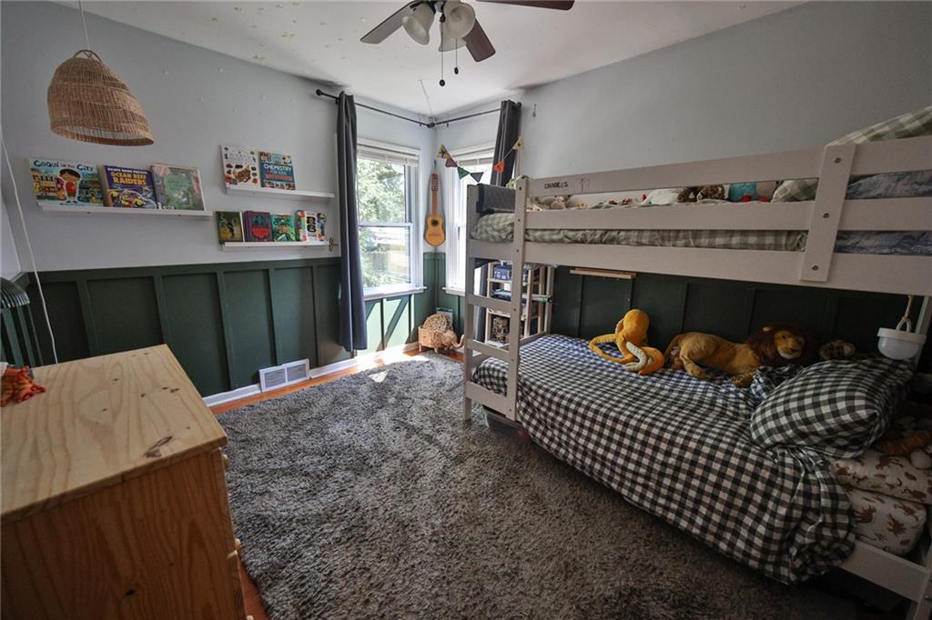 6937 Walmer Street Property Photo 15