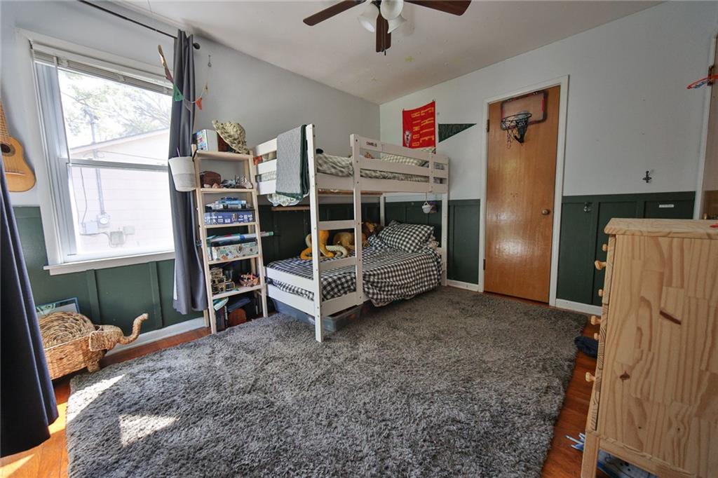 6937 Walmer Street Property Photo 16
