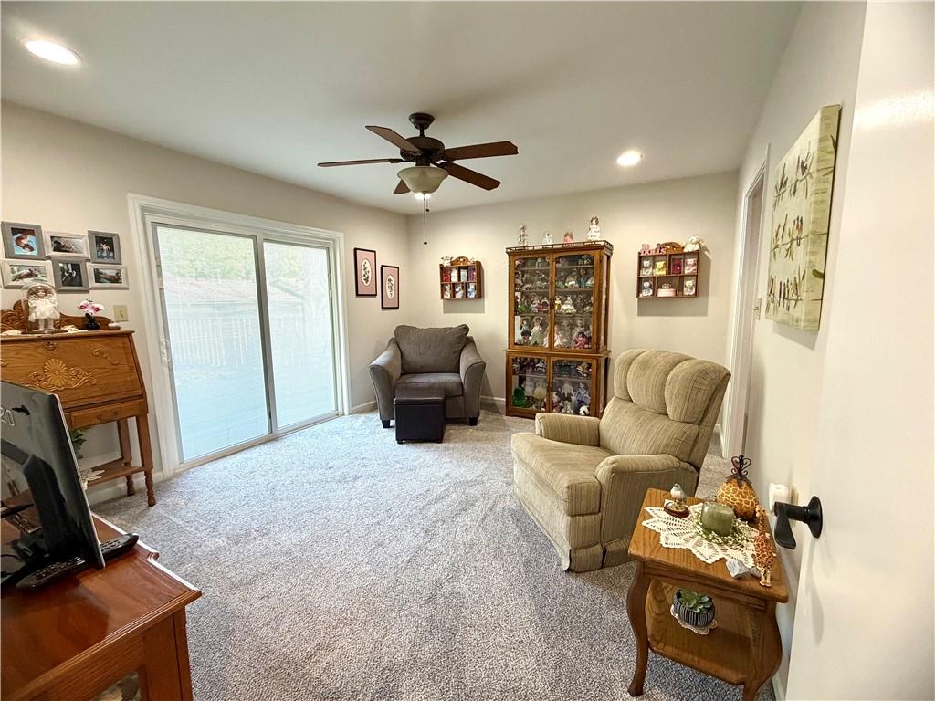 1328 W Jenkins Boulevard Property Photo 10