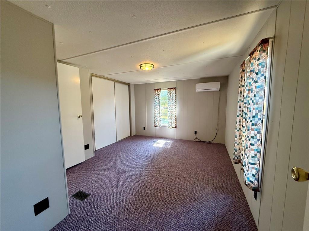 515 W 1st Street Property Photo 11