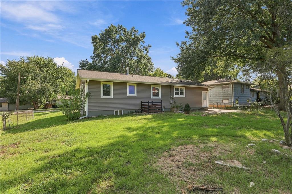 101 Avondale Street Property Photo 22