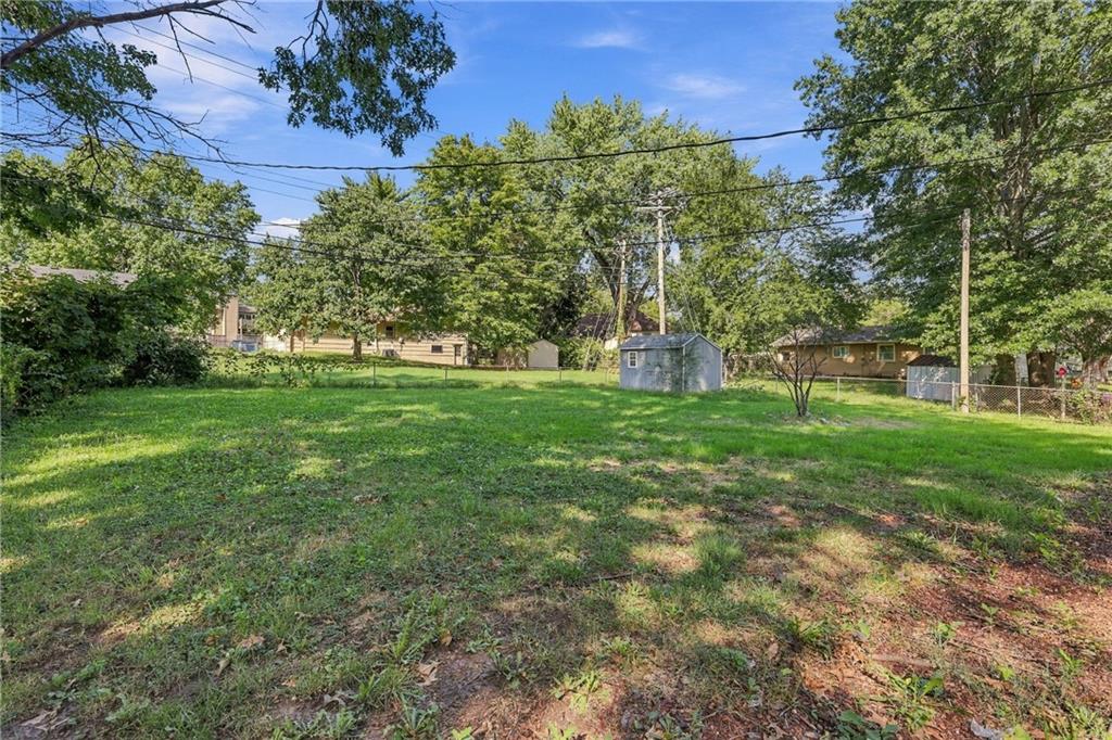 101 Avondale Street Property Photo 23