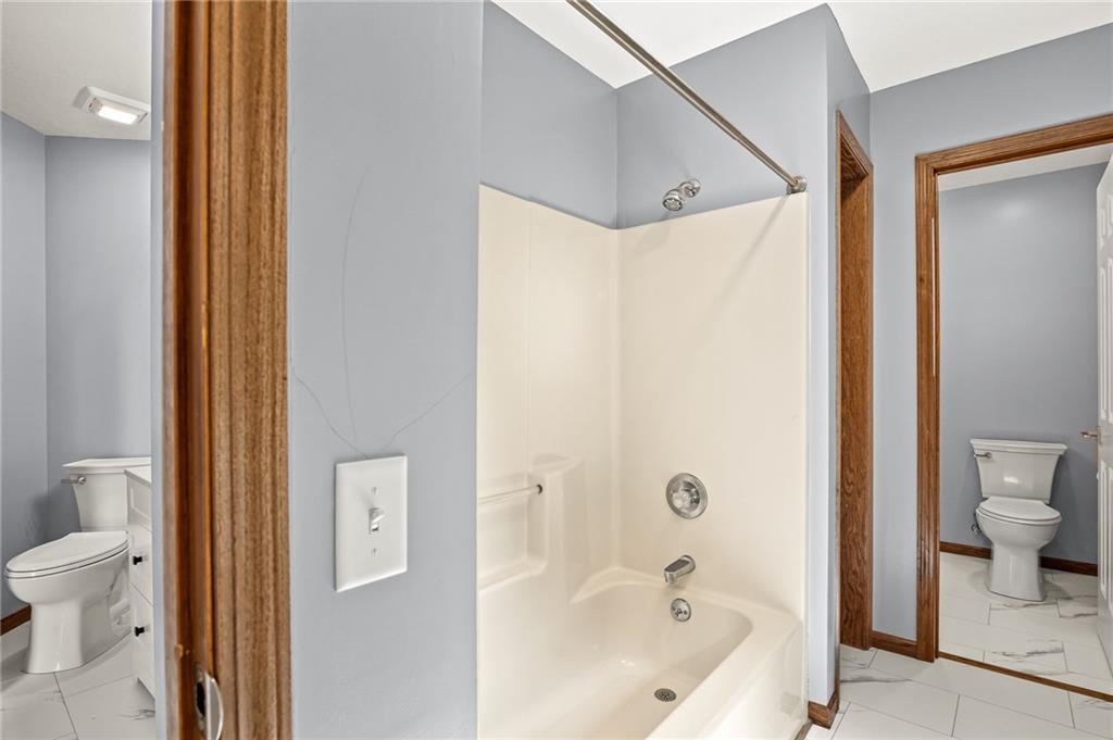 4603 S Lakewood Drive Property Photo 47