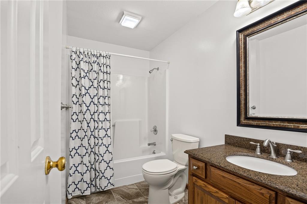 4603 S Lakewood Drive Property Photo 55