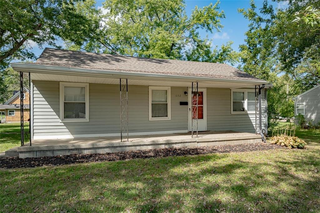 1032 N Sycamore Street Property Photo 1